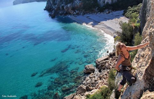 Cala Gonone - Climbing a Cala Fuili