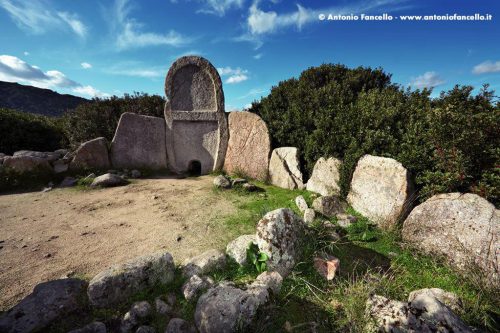 Dorgali - Tomba dei Giganti di Thomes